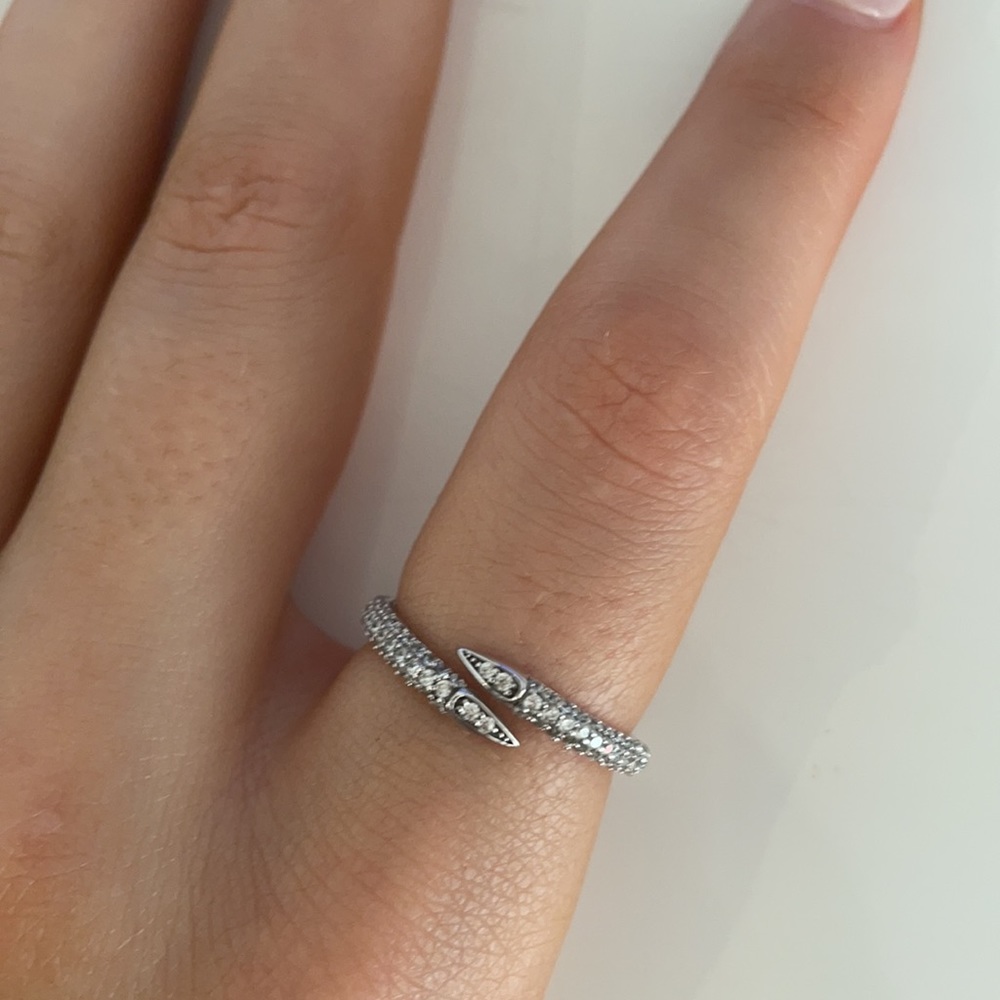 Silver ring - Picture 5 of 5